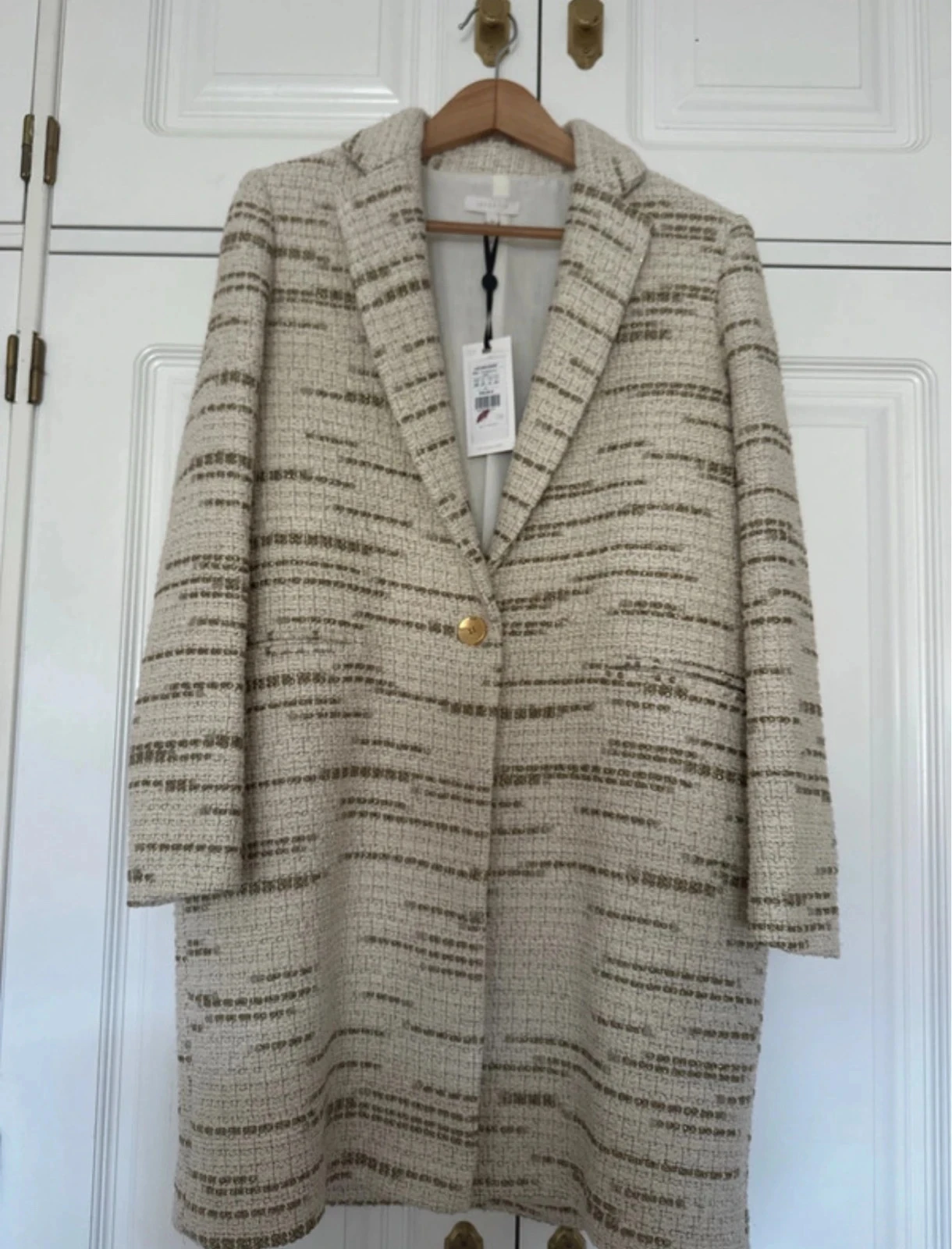 Abrigo fiesta oversize marca Intropia